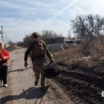 Зображення посту: «Білі янголи» евакуювали п’ятьох людей з Покровська