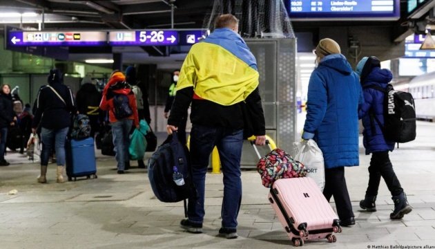 Стаття: Лубінець: Лише 25% українців готові повернутися з-за кордону після війни