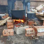 Зображення посту: «Будемо святкувати другий день народження». Тетяна та її мама вижили в драмтеатрі Маріуполя
