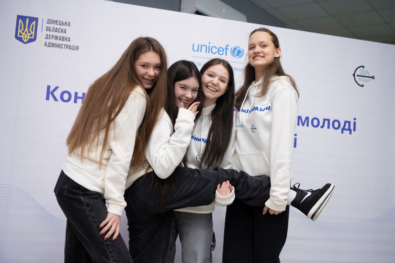 Зображення посту: Молодь обирає Україну: як переселенці дорослішають після виїзду з окупації