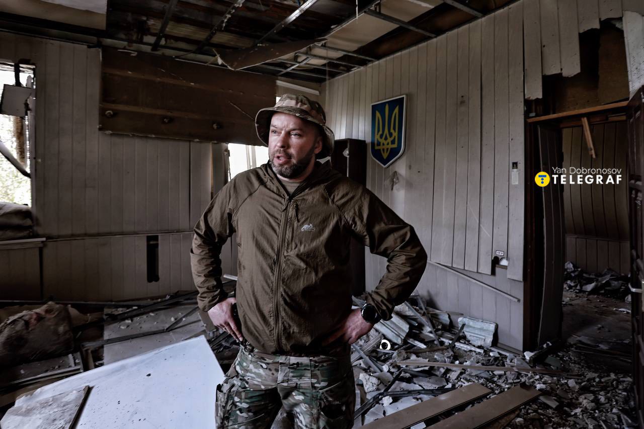 Зображення посту: «Прилітає з усіх видів зброї». Фотограф Ян Доброносов опублікував репортаж з Костянтинівки