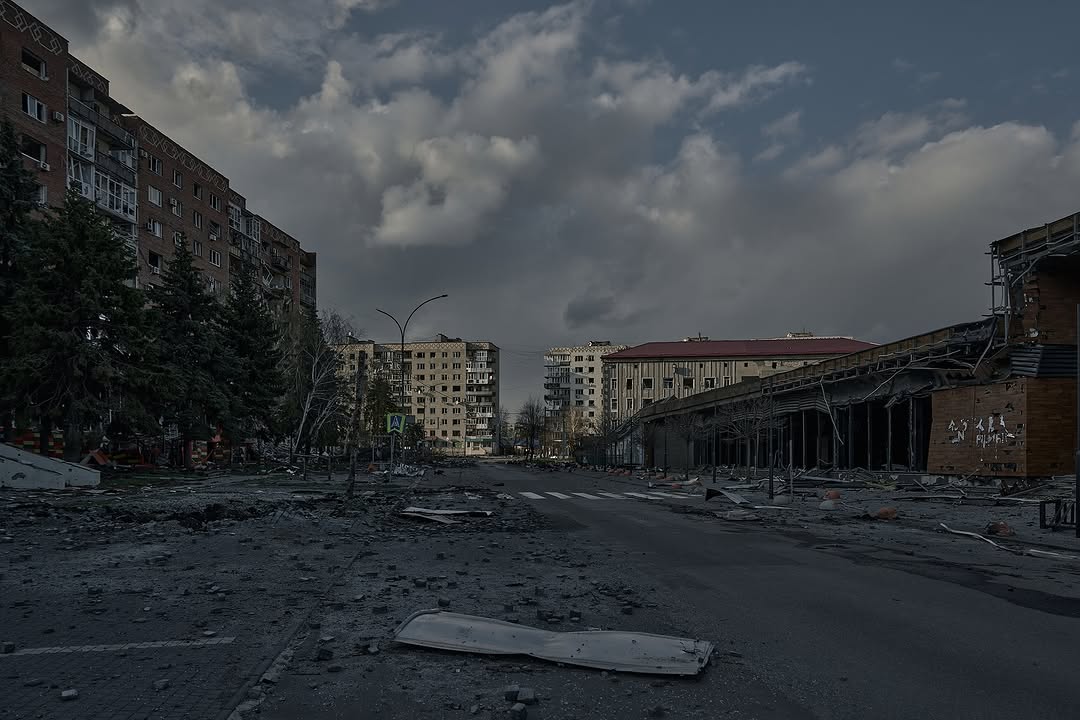 Зображення посту: «Тіла цивільних повсюди». Фотограф Ліберов показав світлини з Покровська