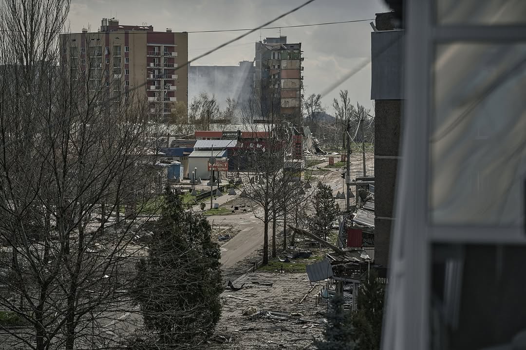 Зображення посту: «Тіла цивільних повсюди». Фотограф Ліберов показав світлини з Покровська