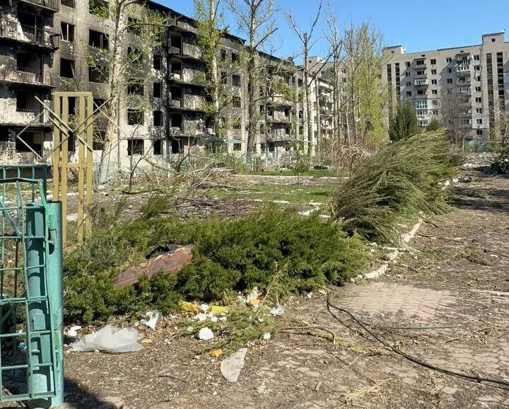 Зображення посту: Волонтер Денис Христов показав евакуацію з Покровська у Великдень