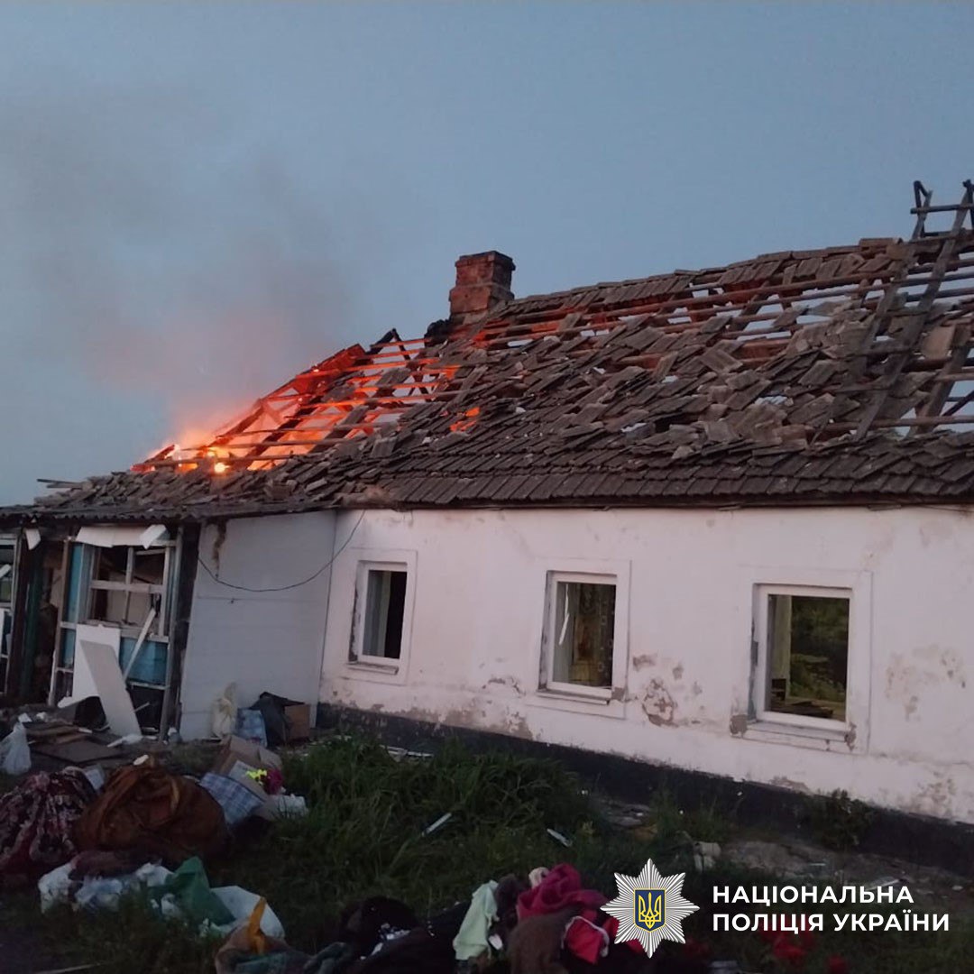 Зображення посту: Окупанти вбили 9 людей в Марганці, знищили енергооб’єкт в Херсоні та обстріляли дронами Краматорськ