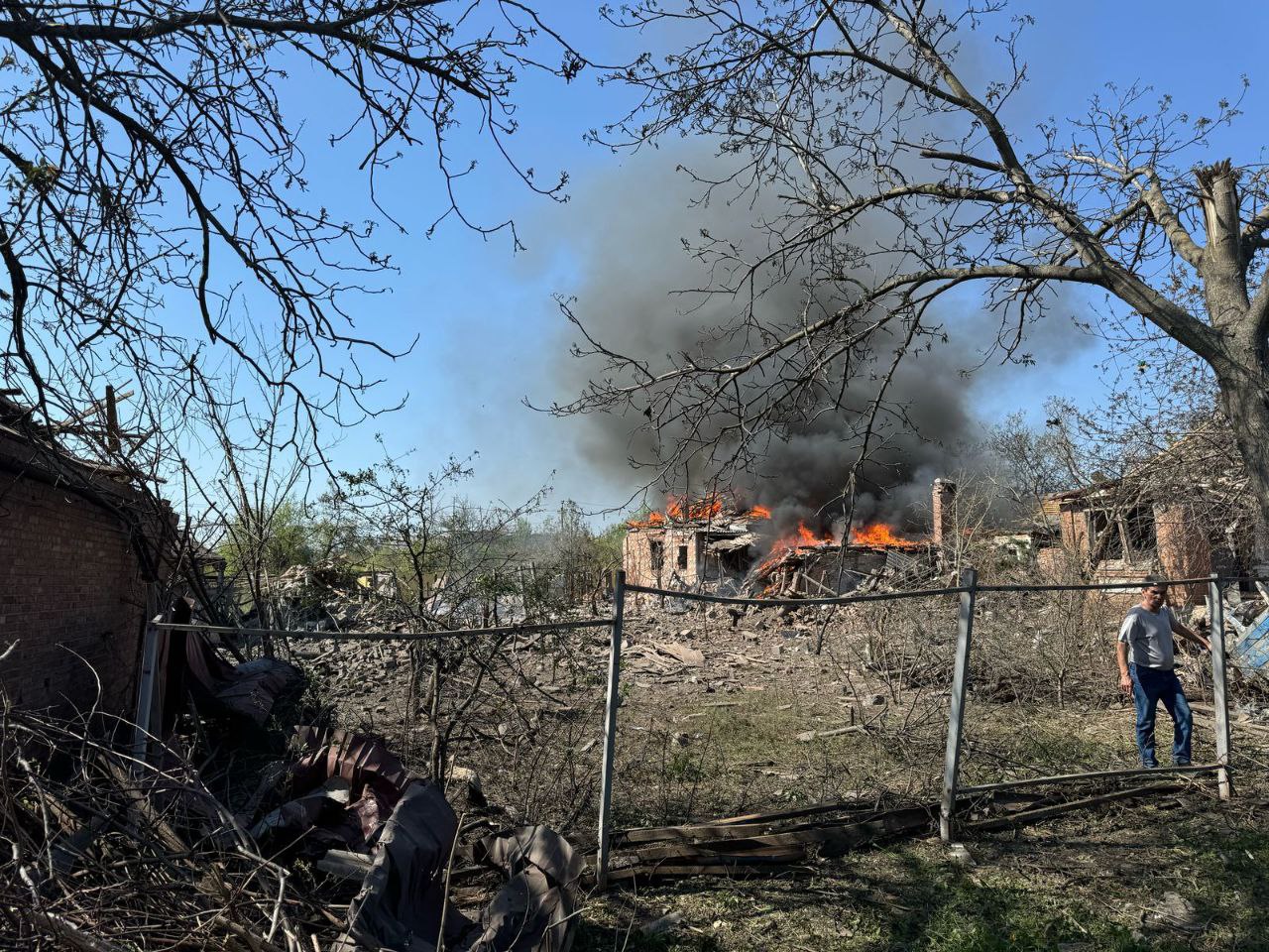Зображення посту: 70 ракет та 145 безпілотників по Україні: росіяни обстріляли Київ, Харків та ще сім регіонів