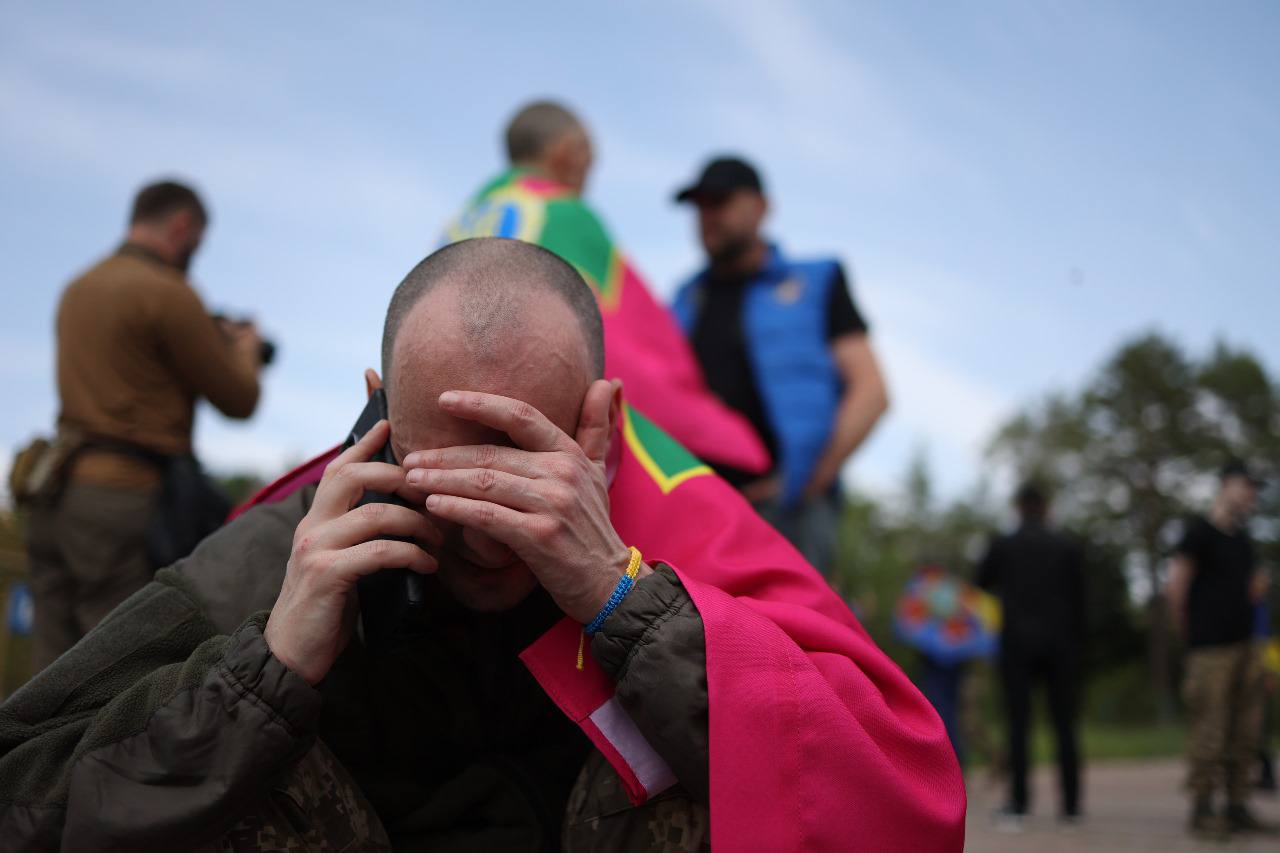 Зображення посту: Артур Тюфанов та Євген Волощук: захисники Маріуполя, яких повернули під час обмінів