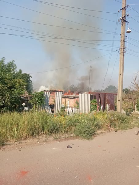 Зображення посту: Окупанти атакували Костянтинівку трьома авіабомбами «ФАБ-250»: є поранені