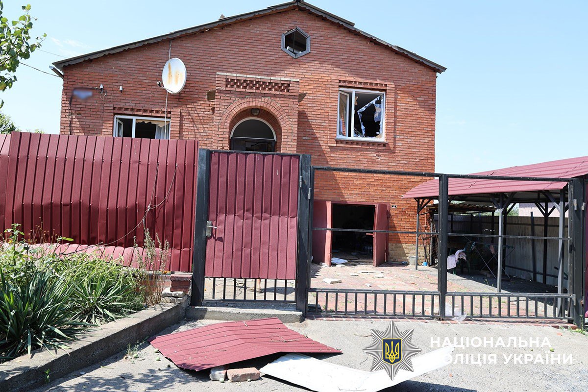Зображення посту: Росія вдарила по Слов’янську: поранені мама з дитиною, зруйновані десятки будинків