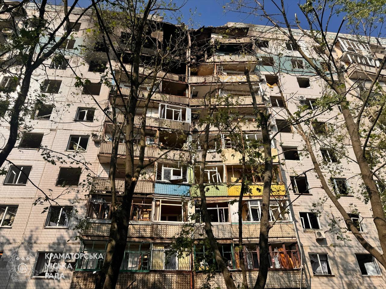 Зображення посту: Окупанти поцілили по житловому будинку в Краматорську — загинула дитина
