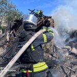 Зображення посту: Шість пожеж та четверо постраждалих — наслідки обстрілів РФ на Донеччині