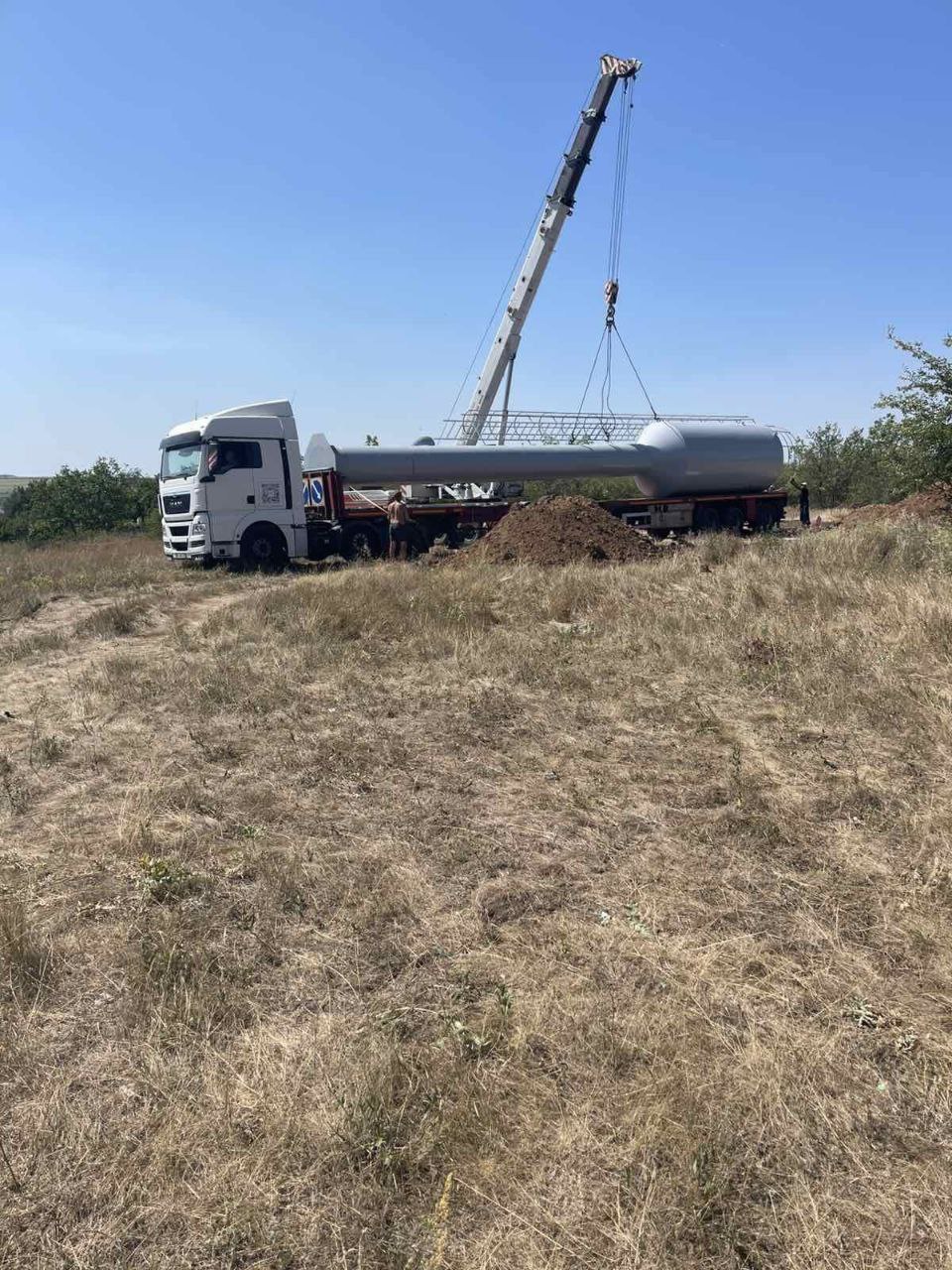 Зображення посту: У Слов’янській громаді встановили нову водонапірну башту
