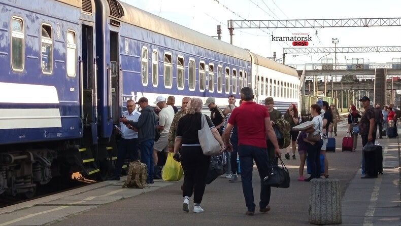 Зображення посту: Потяг з Краматорська вперше за три роки вирушив до Івано-Франківська
