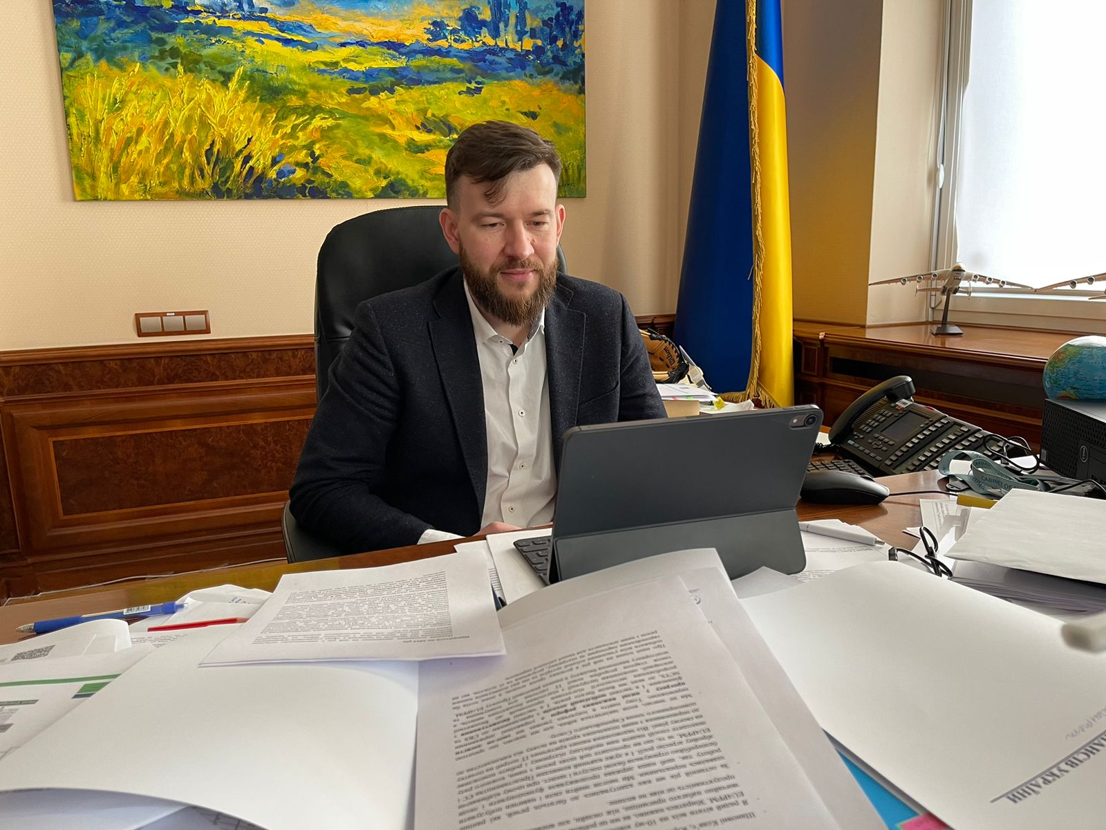 Стаття: Мін’єдності об’єднали з Мінсоцполітики: нове відомство очолив Денис Улютін