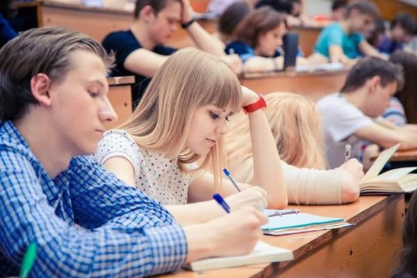 Стаття: В Україні визнаватимуть професійну та вищу освіту, отриману на окупованих територіях