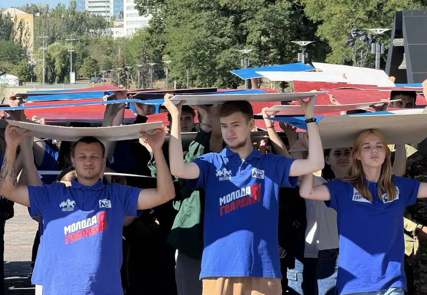 Зображення посту: В окупованому Донецьку провели акцію до Дня незалежності КНДР