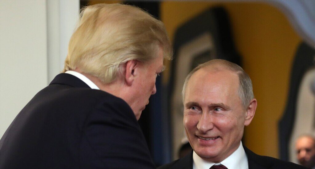 Стаття: Путін впевнений, що Трамп не запровадить нові санкції та планує захопити чотири області України