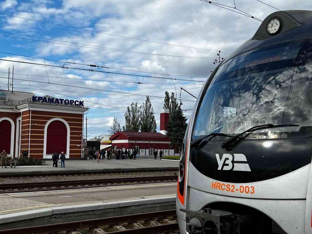 Стаття: У Краматорську російський дрон влучив по залізничній інфраструктурі