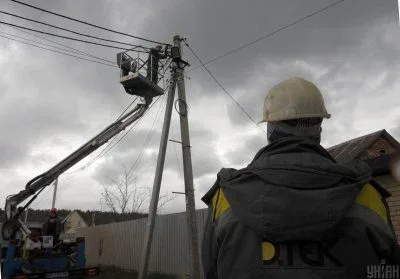 Стаття: На Донеччині енергетики вкотре потрапили під удар російського дрона