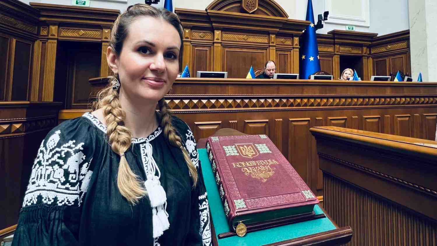 Стаття: Нардепка Скороход пропонує приєднати Донеччину та Луганщину до сусідніх областей