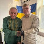 Зображення посту: Звільнений з російського полону 74- річний шахтар з Донеччини відновлюється після майже 8 років ув’язнення