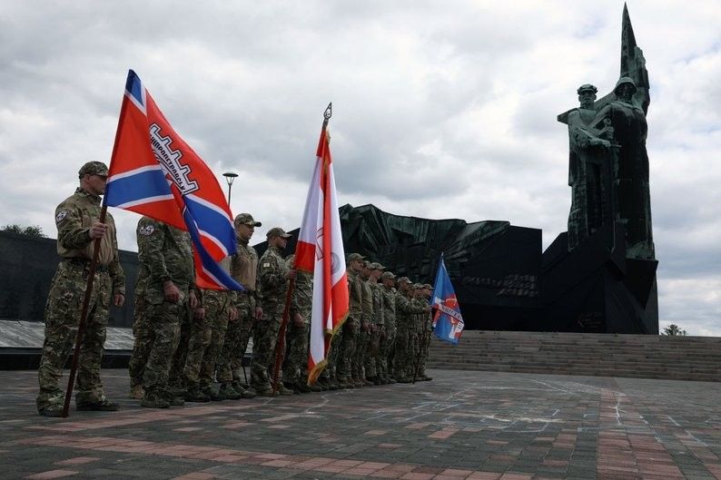 Стаття: Росія залучає полонених українських військових з батальйону Кривоноса до атак на Покровському напрямку