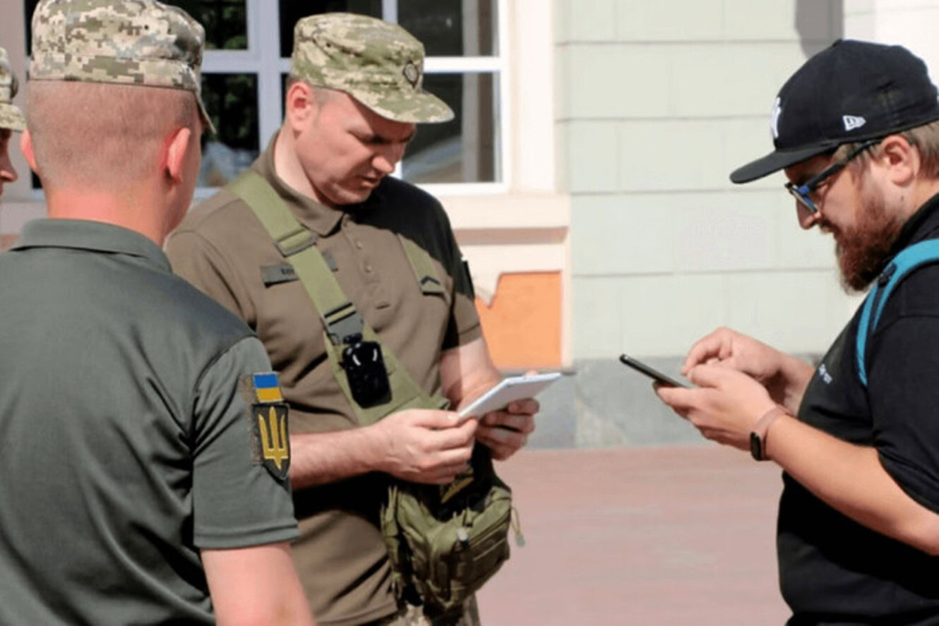 Стаття: 85% працівників ТЦК забезпечили бодікамерами — з вересня відеофіксація стане обов’язковою
