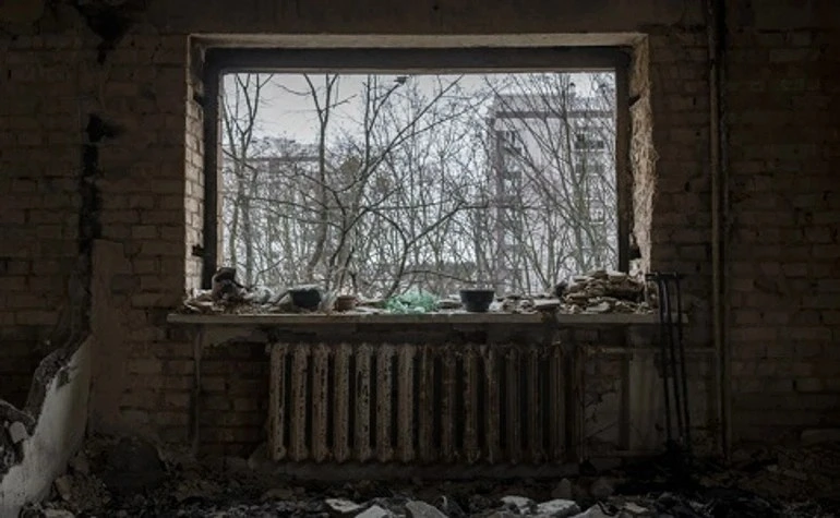 Зображення посту: Уряд дозволив дистанційне обстеження зруйнованого житла в зонах можливих бойових дій