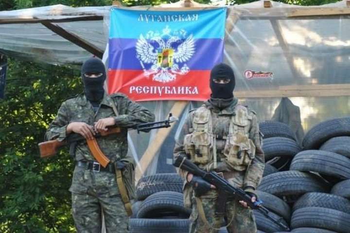 Стаття: Командиру з «ЛНР» оголосили підозру у вбивстві дитячого письменника Володимира Вакуленка