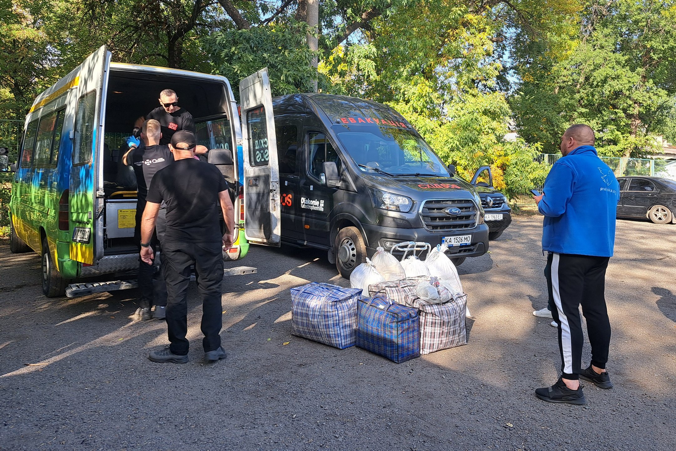 Зображення посту: Втеча в нікуди. Як відсутність житла змушує повертатися в зону бойових дій — і хто допомагає знайти дім у тилу