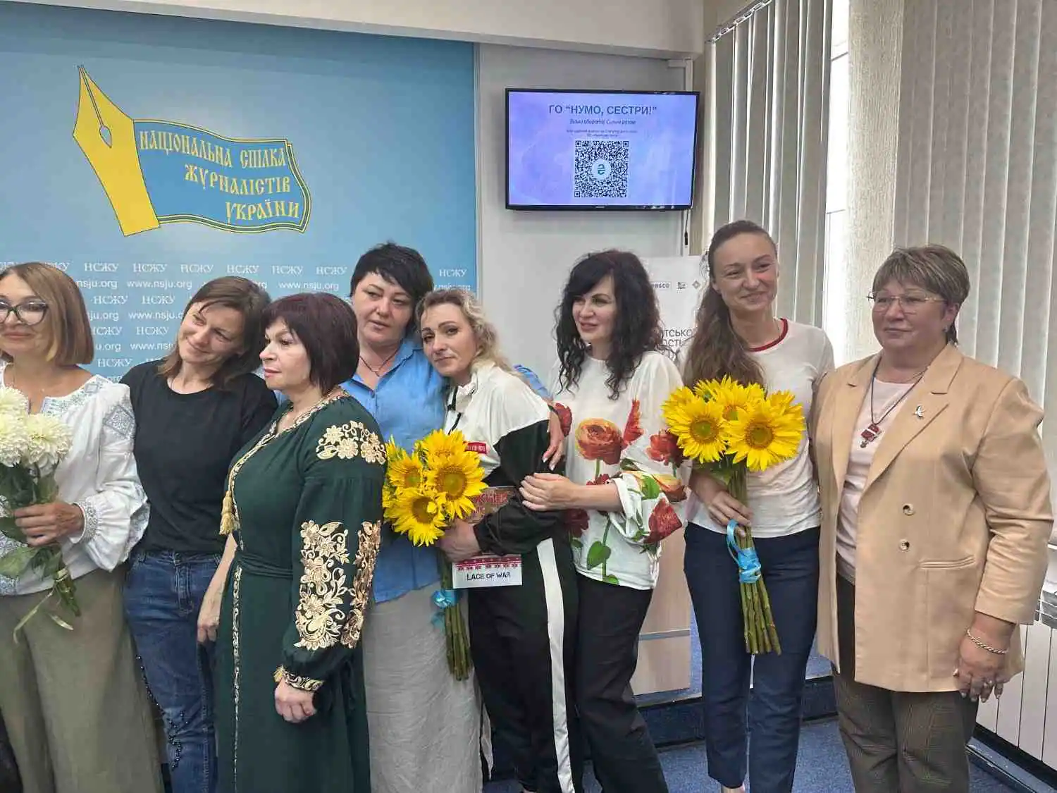 Стаття: «Я досі не вірю, що це пекло закінчилося»: жінки з Донеччини розповіли про шість років полону