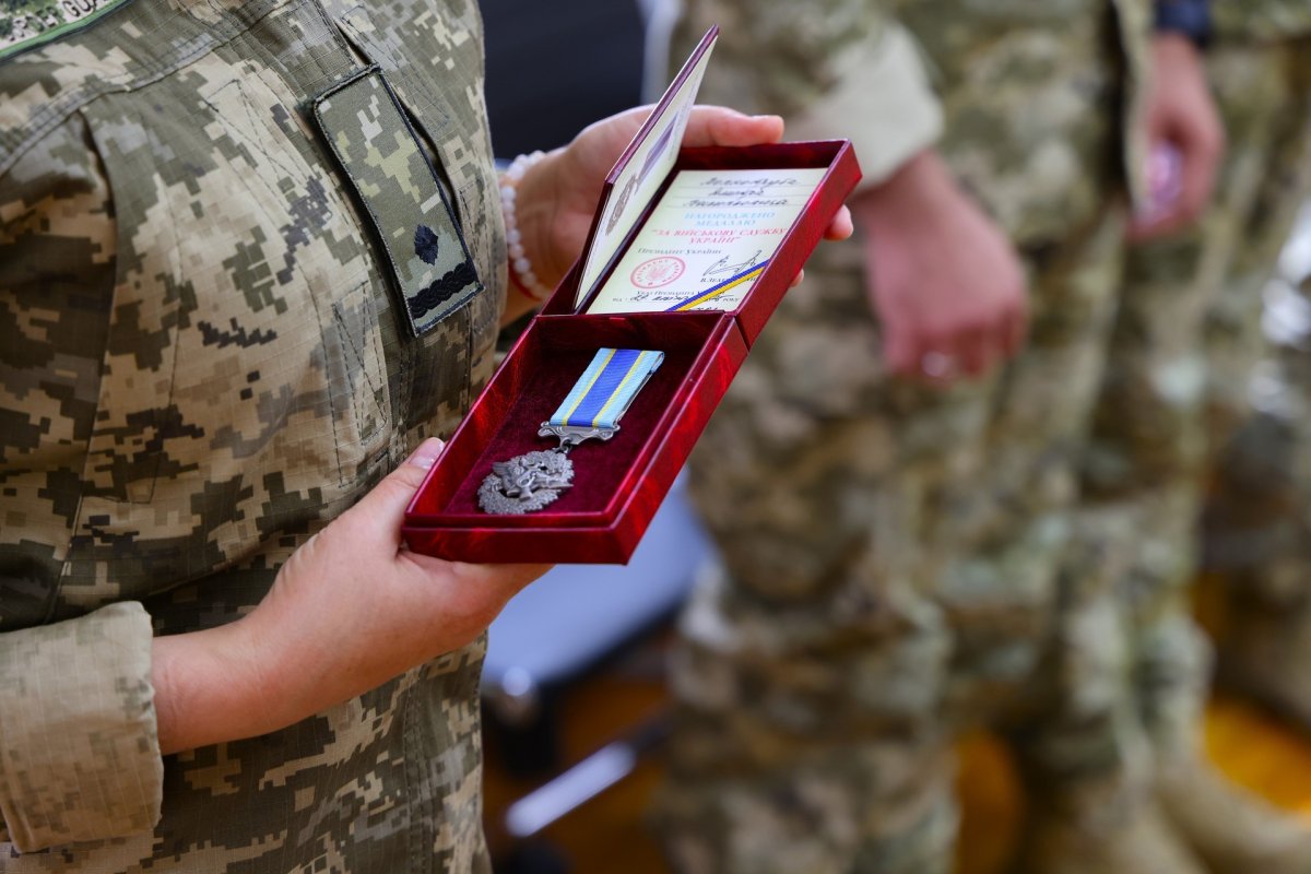 Стаття: Міноборони скорочує терміни нагородження військових до 16 днів