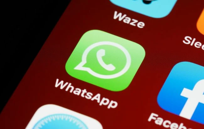Стаття: Росія блокує WhatsApp за відмову передавати дані — месенджер обіцяє зберегти приватність