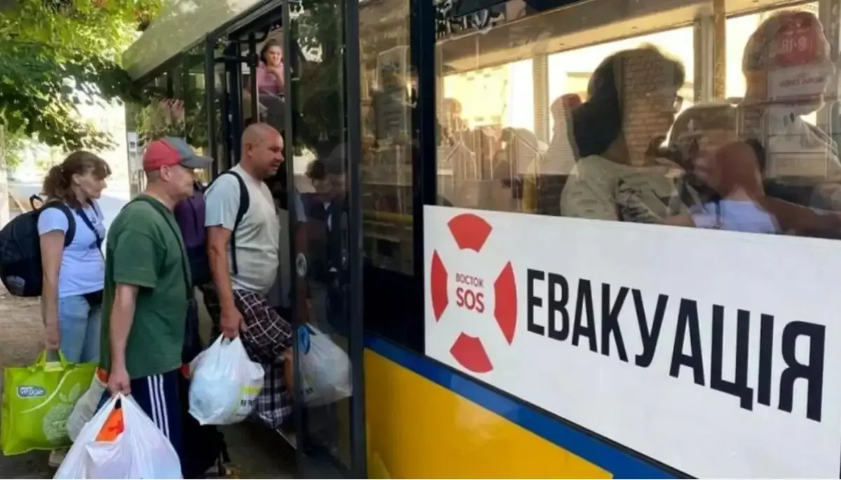 Стаття: На Донеччині пришвидшилась евакуація: за три тижні вивезли понад 1300 дітей