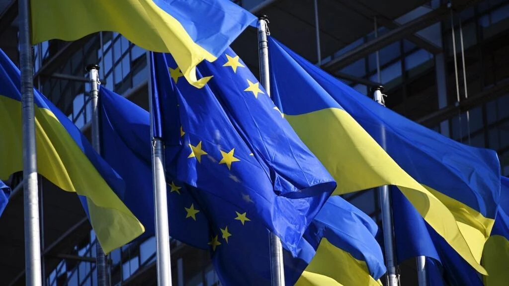 Стаття: «Шлях до миру не може бути визначений без України». Лідери ЄС оприлюднили заяву