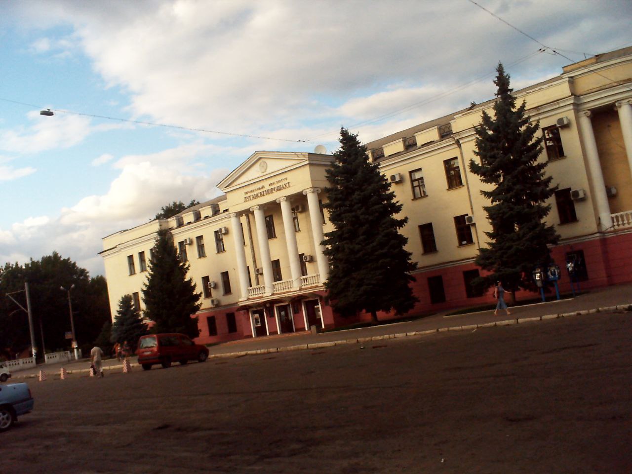 Зображення посту: Що слухають ті, хто виїхав: плейлист переселенця