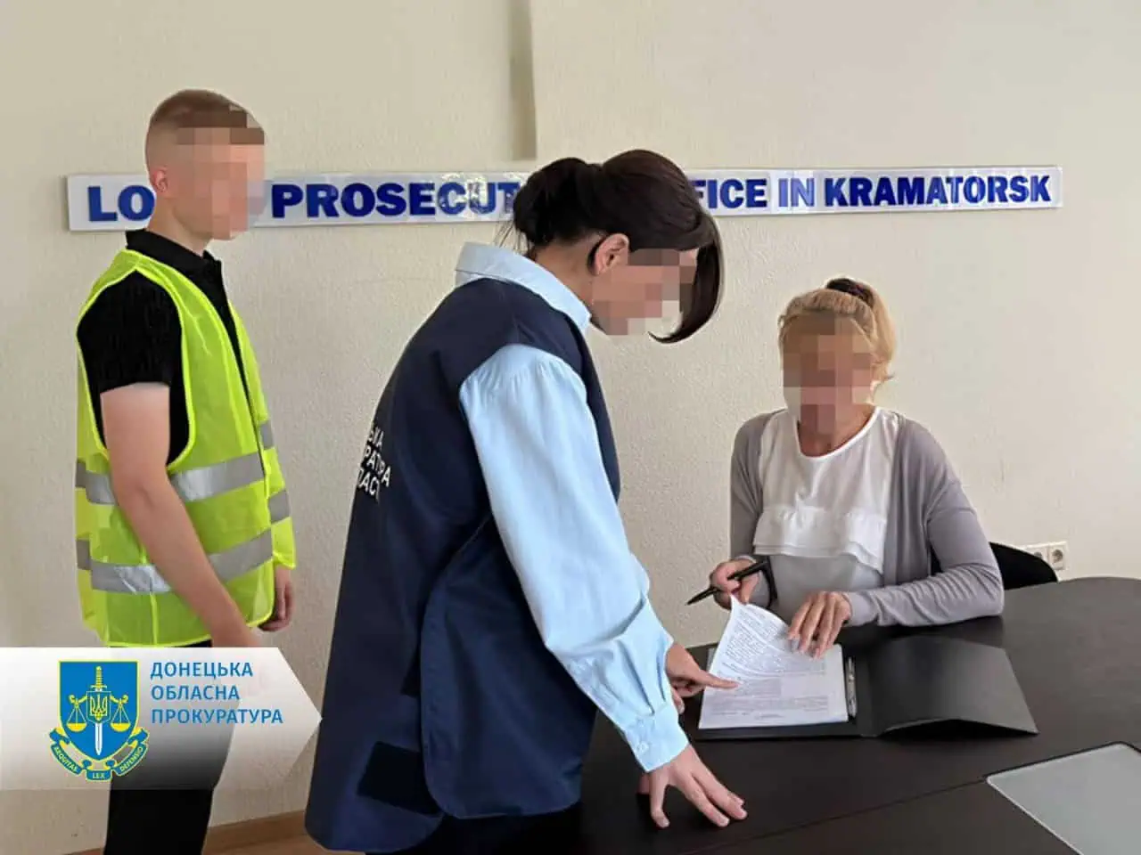 Стаття: Фальсифікації в освітній та медичній сферах: 20 чиновників Донеччини отримали підозри