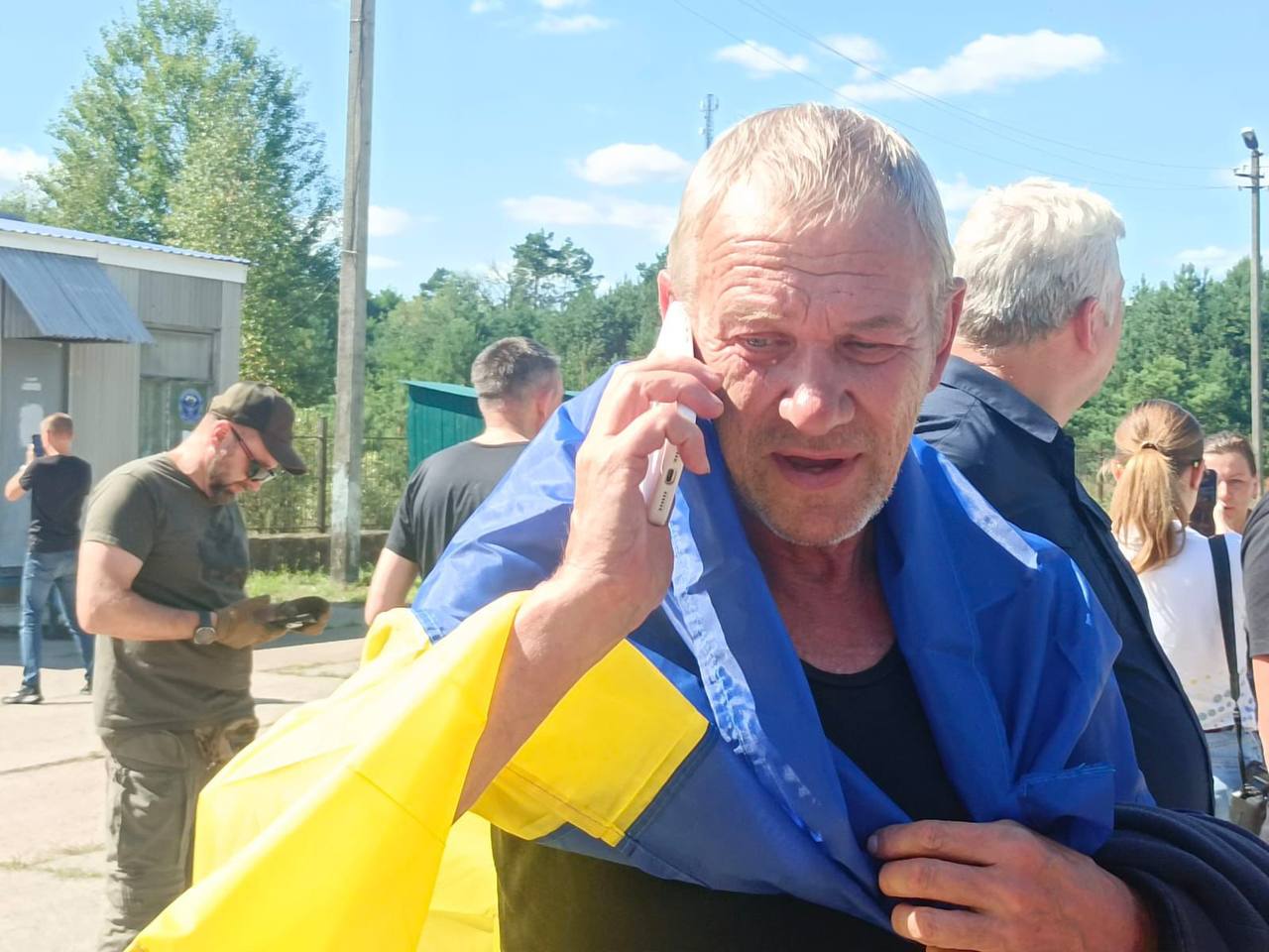 Зображення посту: Обмін військових і цивільних: Україна повернула полонених, яких росіяни утримували ще з 2014 року