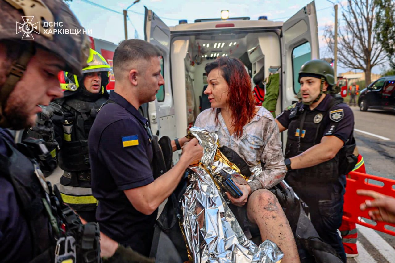 Зображення посту: У Харкові оголосили траур після удару російського «шахеда» по житловому будинку