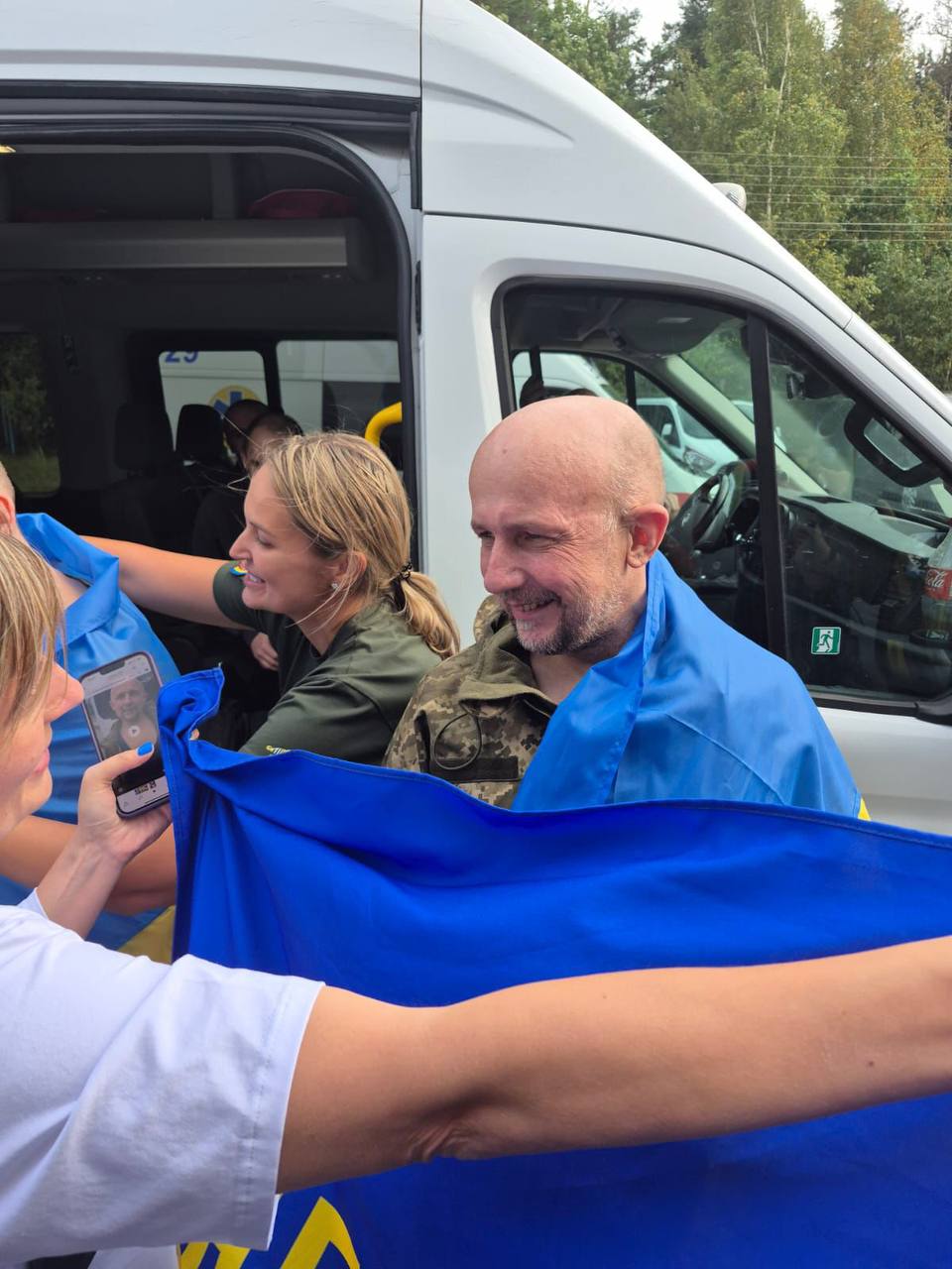 Зображення посту: Обмін полоненими у День Незалежності: Україна повернула військових та цивільних