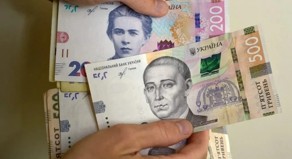 Стаття: На Харківщині жінка незаконно отримала 130 тисяч гривень виплат для переселенців