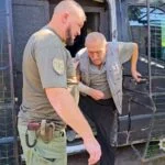 Зображення посту: По 8 виїздів щодня: у серпні зросла кількість заявок на евакуацію з Костянтинівки через посилення атак