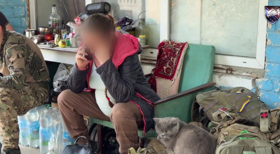 Зображення посту: Вагітна жінка з Покровська на велосипеді намагалася виїхати з міста: її врятували військові