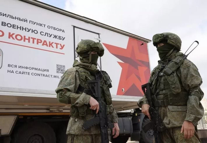 Стаття: Окупанти запускають нову хвилю мобілізації в Мелітополі перед осіннім призовом