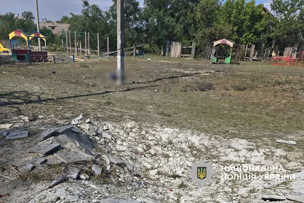Зображення посту: Цілили по місцю видачі пенсії: в Яровій на Донеччині загинули місцеві жителі, працівників пошти госпіталізували