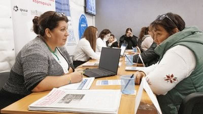 Стаття: Мінсоцполітики: кількість зареєстрованих переселенців в Україні сягнула 3,7 мільйона