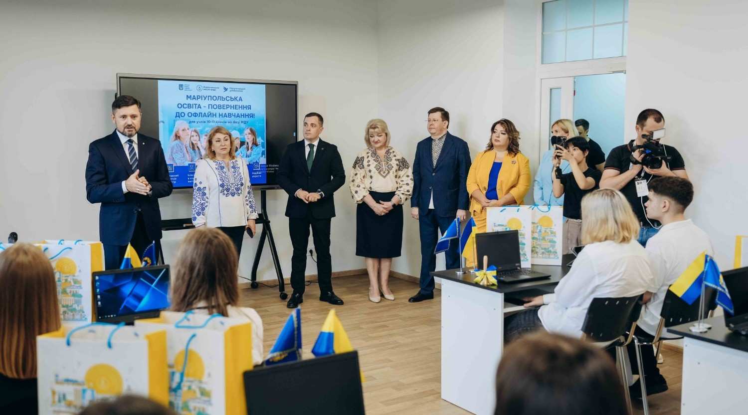 Стаття: Маріупольський університет запустив проєкт «Освітній альянс: школа в університеті»