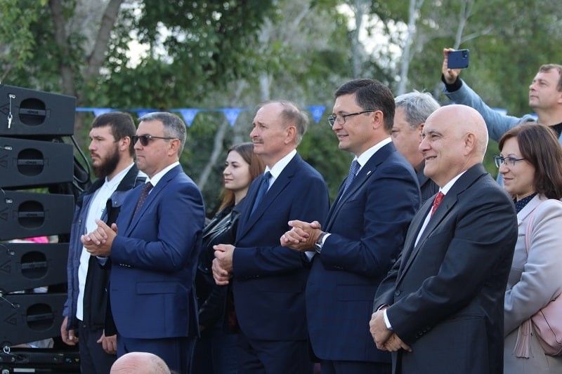 Зображення посту: «Це не головне»: влада Маріуполя розповіла, що важливіше за визначення дати Дня міста
