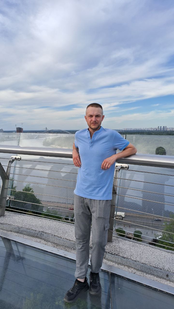 Зображення посту: Виживали завдяки підтримці один одного й допомозі від «зеків»: Кирило Тюрнєв – про полон на окупованій Луганщині