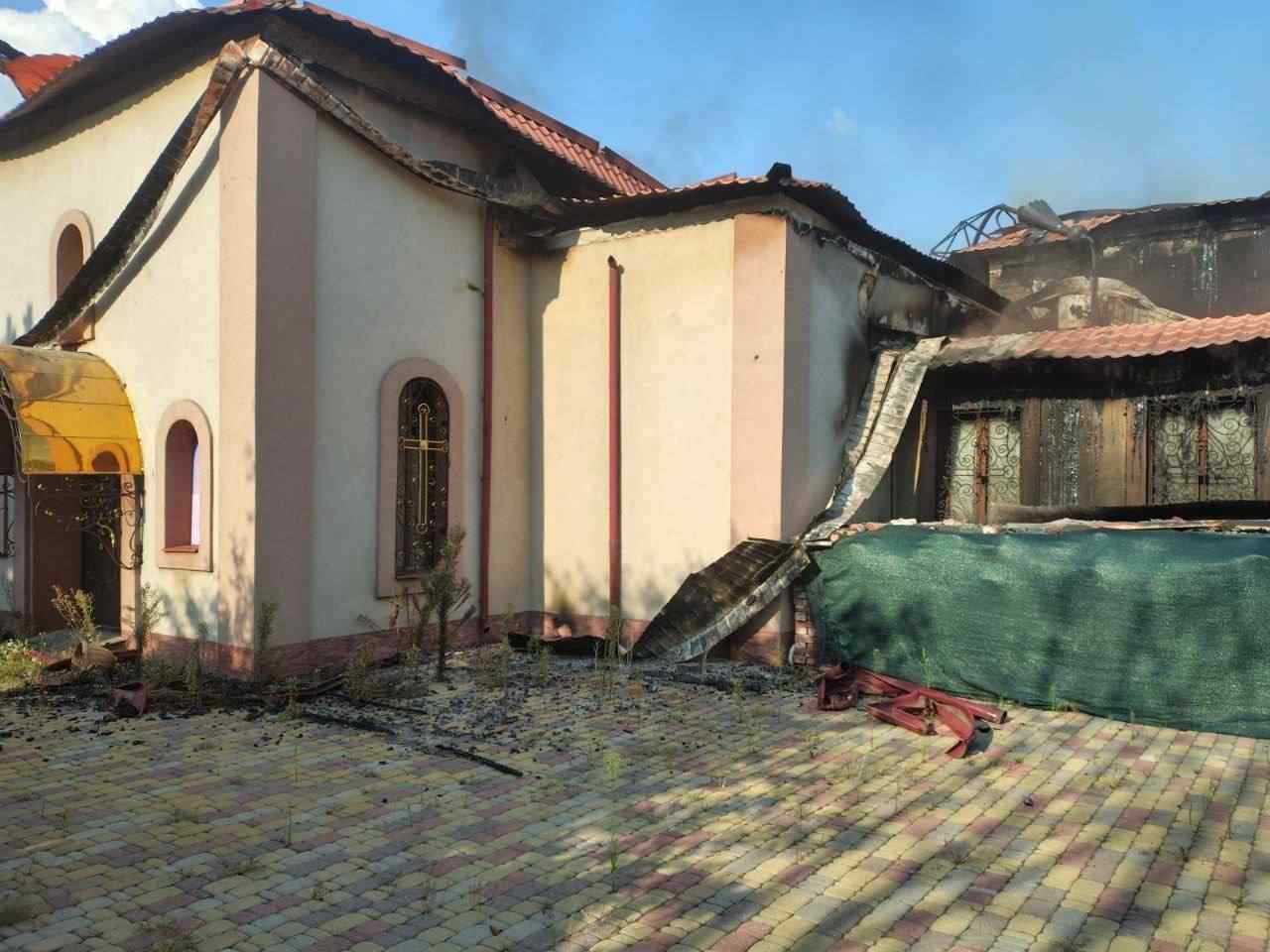 Зображення посту: У Мирнограді російський обстріл знищив Димитрієвський храм